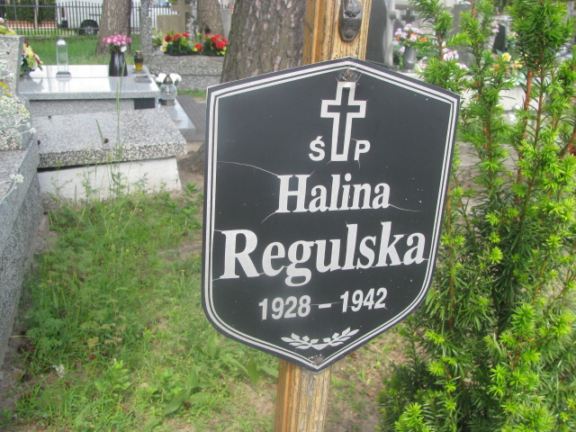 Halina Regulska 1927 Zaborów - Grobonet - Wyszukiwarka osób pochowanych